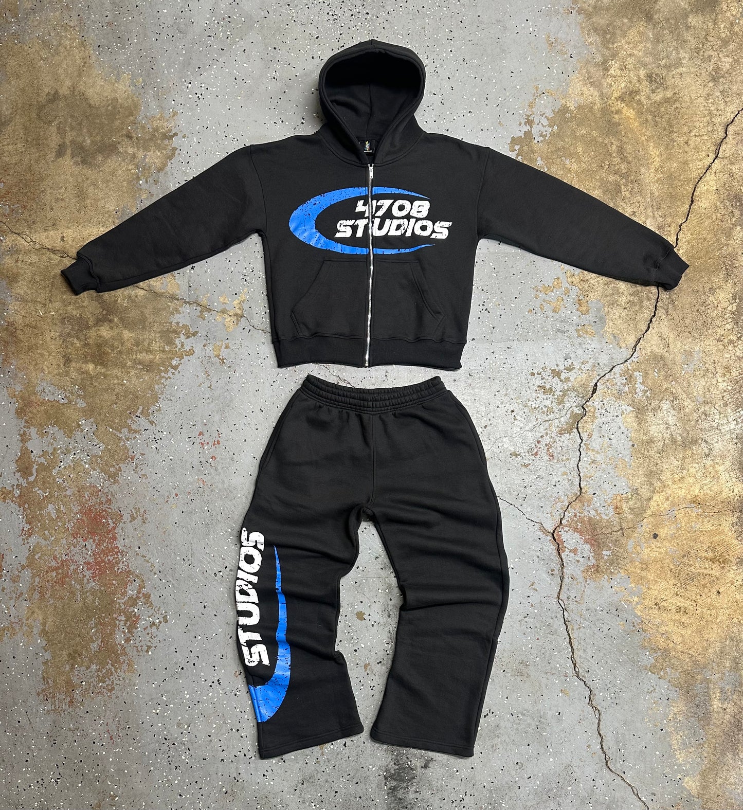 Blk/Blue 4708 Essential Sweatsuit