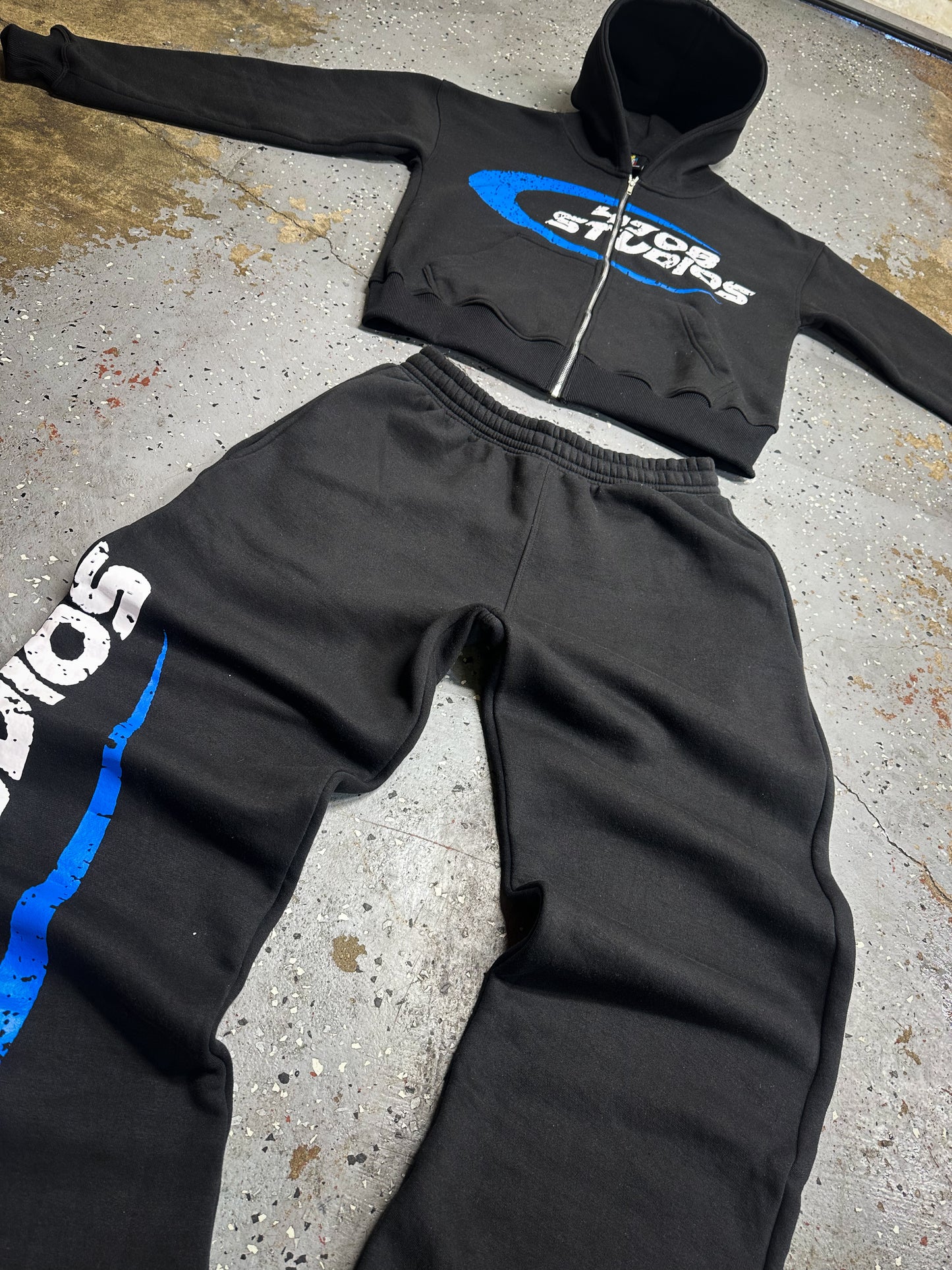 Blk/Blue 4708 Essential Sweatsuit